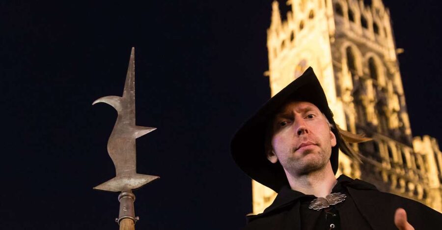 Munich: Night Watchman Walking Tour - Setting the mood: lantern rounds through Munich’s Old Town