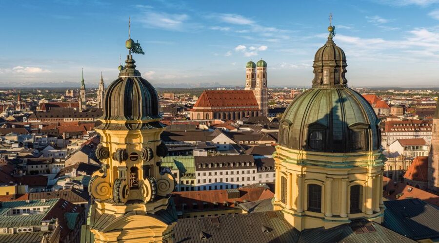 Munich: Old Town Guided Walking Tour - Why this 2-hour Old Town walk is a smart Munich starter