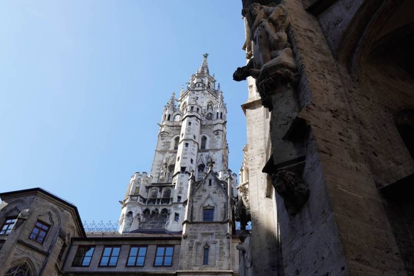 Munich: Old Town Guided Walking Tour - After the tour: how to use Viktualienmarkt as your reward stop