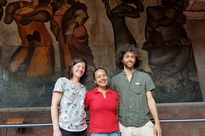 Muralist Art Semi Private Walking Tour in Mexico City Downtown - Price and Value: Why $58.12 Often Feels Fair