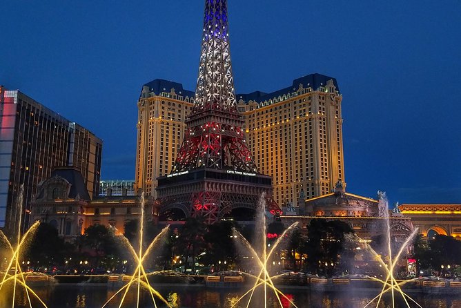 Must-See Spots Vegas Strip Walking Tour - LINQ Promenade and O’Sheas: modern rides and low-minimum fun