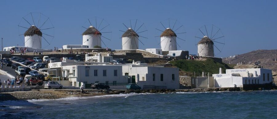 Mykonos: Half-Day City Walking Tour and Island Bus Tour - Panagia Tourliani: A 16th-Century Detour That Adds Meaning