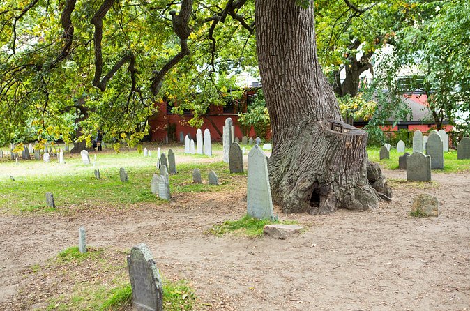 Mysteries and Murders of Salem Guided Night-Time Walking Tour - Is $36 Good Value for a 2-Hour Salem Night Walk?