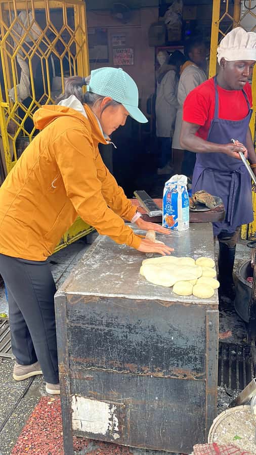 Nairobi: Historic and Modern Highlights Walking Tour - Jamia Mosque, McMillan Memorial Library, Nation Centre: what you notice when someone explains
