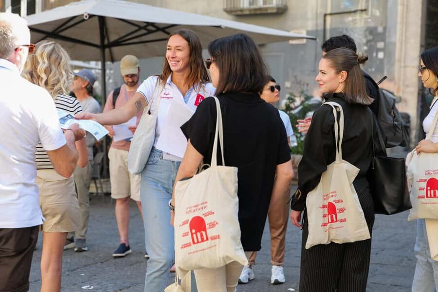 Naples: Historic Center and Sansevero Chapel Walking Tour - Piazza San Gaetano and San Gregorio Armeno: churches, history, and nativity-life