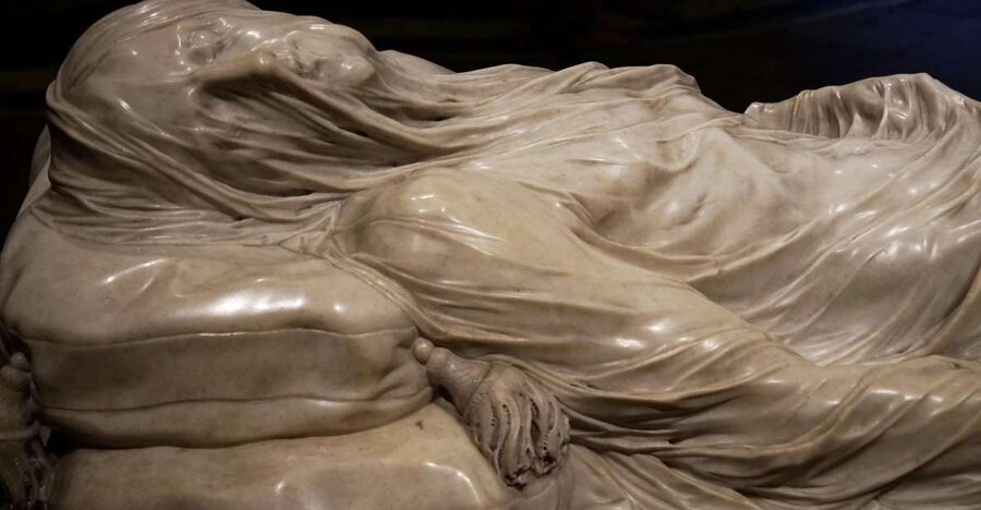 Naples: Historic Center and Sansevero Chapel Walking Tour - Via Duomo and Via dei Tribunali: short-guided segments that keep the story moving
