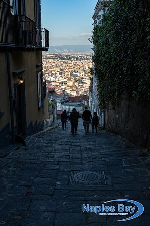 Naples Panoramic Walking Tour: From the Hills to the Center - Meeting at Pasticceria Galiero and using your funicular ticket