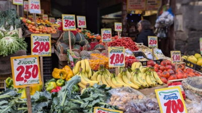 Naples: Street Art, Wine and Food Tasting Walking Tour - Getting oriented near Porta San Gennaro (and why the start matters)