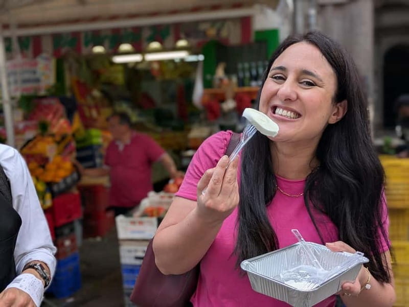 Naples: Street Art, Wine and Food Tasting Walking Tour - Dessert and the sweet finish: sfogliatella and babà with limoncello