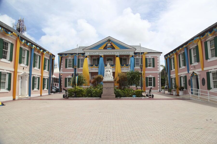 Nassau: Cultural Walking Tour of Downtown Nassau Attractions - Art and culture stops: National Art Gallery and Educulture Museum
