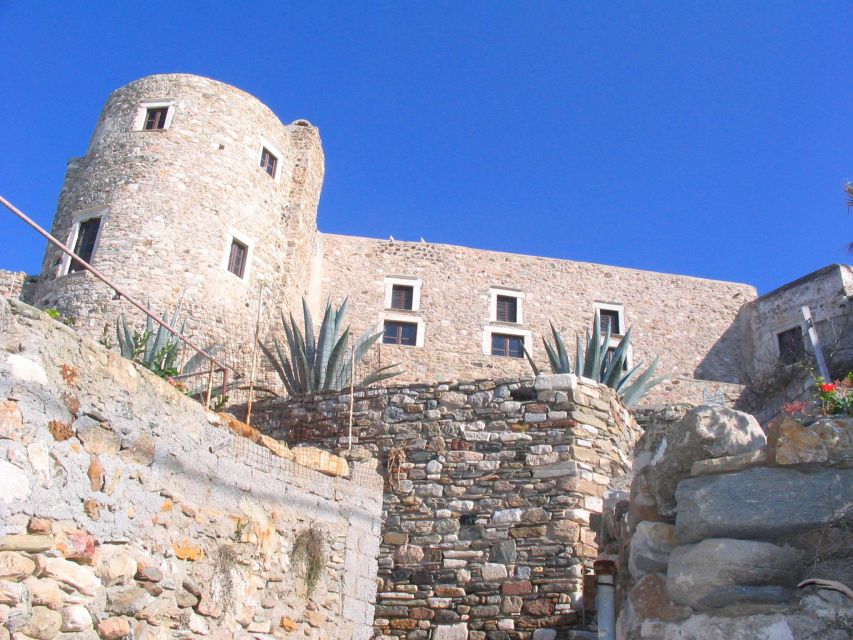 Naxos Castle Walking Tour and Sunset at the Portara - The Old-to-New Transition: Moving Toward the Portara
