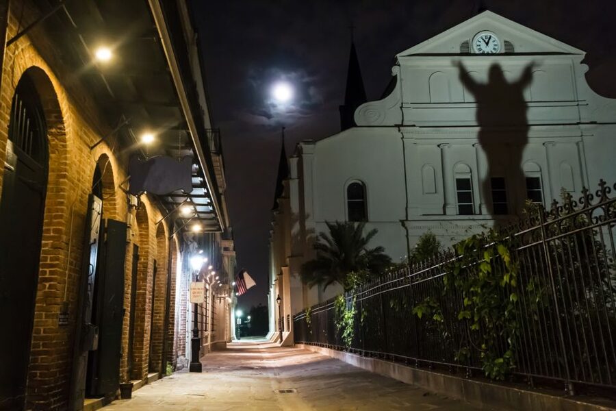 New Orleans: 2-Hour Ghosts & Vampires Walking Tour - Key things to know before you go