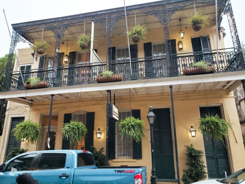 New Orleans: 2-Hour Ghosts & Vampires Walking Tour - FAQ