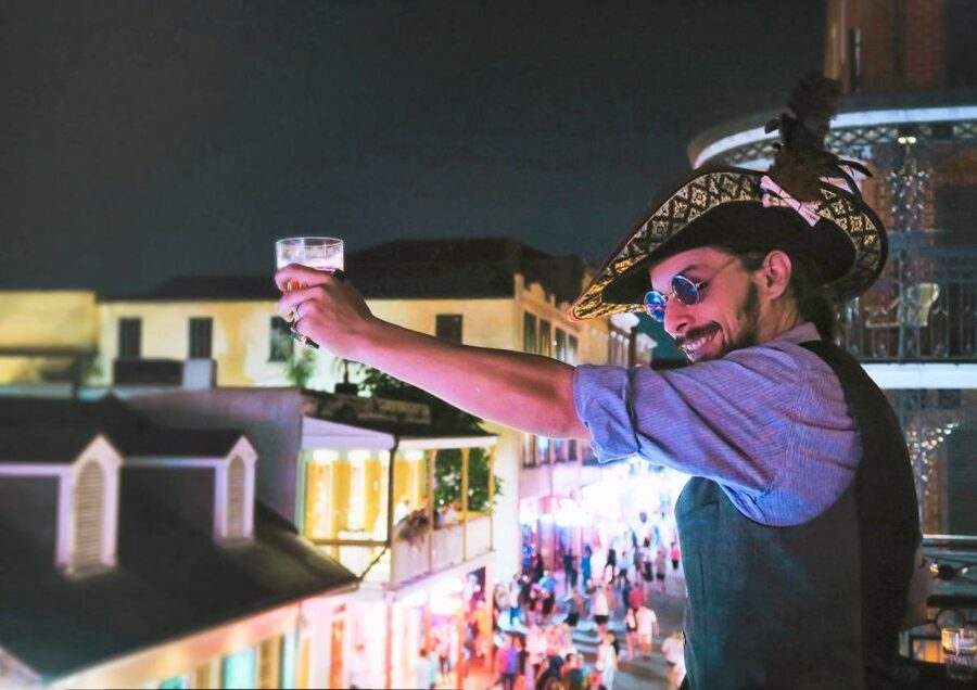 New Orleans: 2-Hour Ghosts & Vampires Walking Tour - Should you book this ghosts and vampires tour?