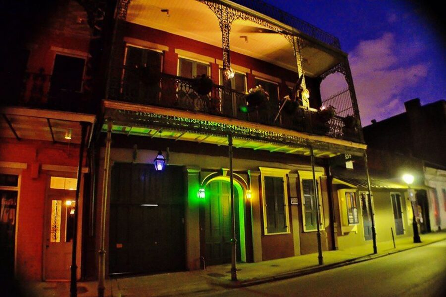 New Orleans: Five-in-One City Walking Tour - The Dark Side thread: vampires, ghosts, voodoo, and unsolved cases