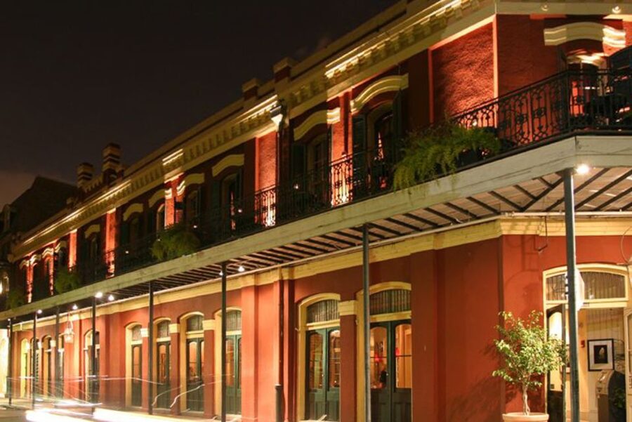 New Orleans: Five-in-One City Walking Tour - Two hours to get your bearings in the French Quarter