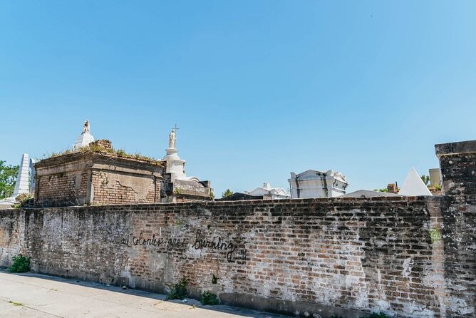 New Orleans French Quarter, Voodoo and Culture Walking Tour - Voodoo Authentica Stop: What the Tour Wants You to Understand