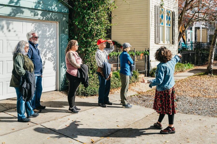 New Orleans: Garden District Guided Walking Tour - Who should book this Garden District tour (and who might not)