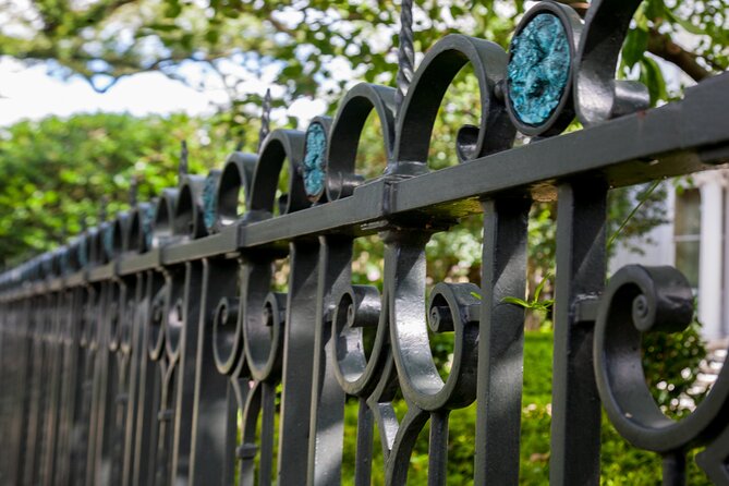New Orleans Highlights of the Garden District Walking Tour - Price and Value: Why $37 Can Make Sense