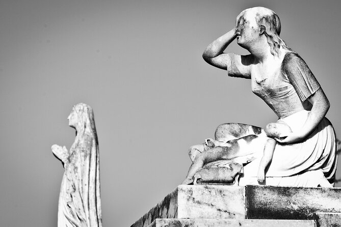 New Orleans St. Louis Cemetery No. 3 Walking Tour - Where you meet on Esplanade (and how not to waste time)