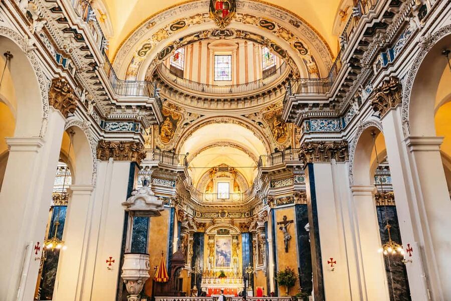 Nice: Old Town & Castle Hill Informative Guided Walking Tour - The itinerary pace: how 150 minutes stays fun instead of tiring