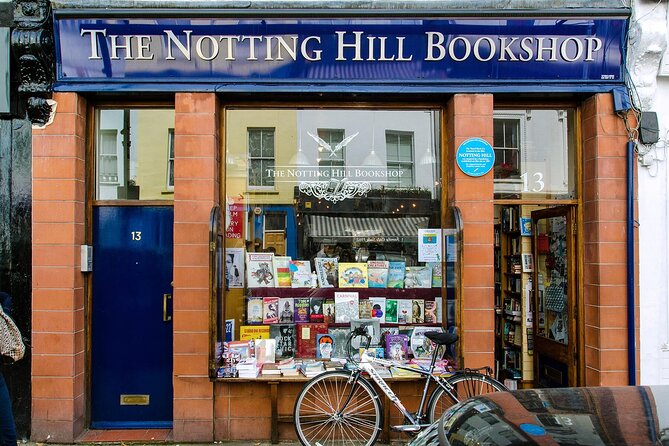 Notting Hill Walking Tour with Cream Tea - Portobello Road Market: antiques, snacks, and staying with your guide