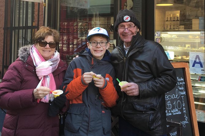 NYC Greenwich Village Italian Food Guided Walking Tour - Porto Rico Importing Co.: Where the Coffee and Tea Smell Hits First