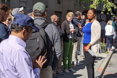 NYC: Guided Bus and Walking Tour with Staten Island Ferry - Getting Seated: Small-Group Comfort and Smooth Transportation