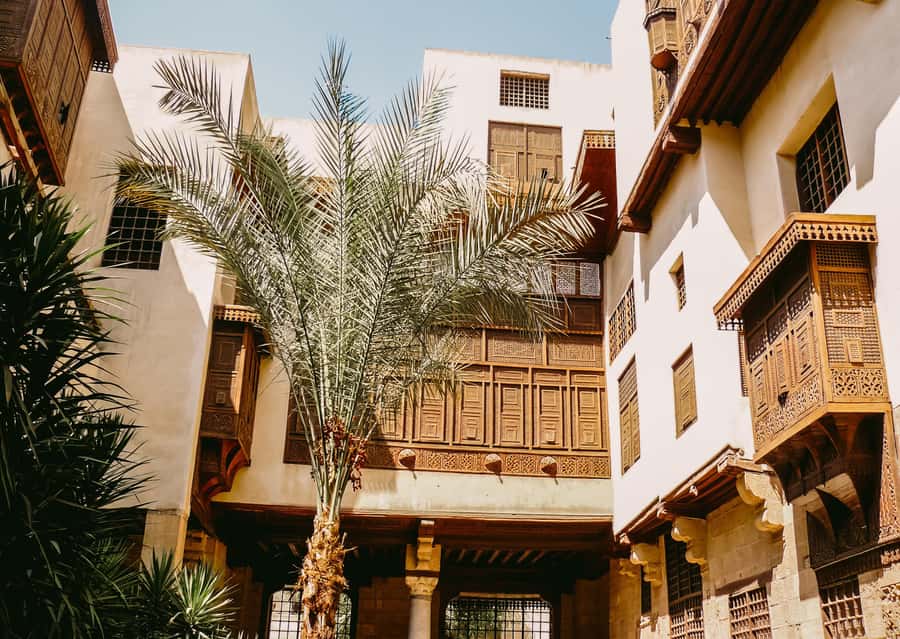Old Cairo Guided Walk Tour: History, Culture & Street Bites - Al-Hakim Mosque: Big Fatimid Energy, Quiet Courtyard Time