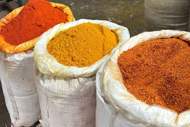 Old Delhi Heritage Walking Tour - Old Delhi in 3–4 hours: what you’re really signing up for