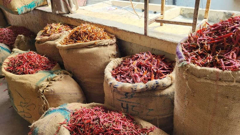 Old Delhi: Spices, Heritage and Bazaars Walking Tour - Quick highlights worth noting