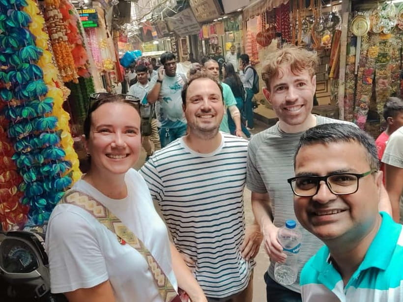 Old Delhi: Spices, Heritage and Bazaars Walking Tour - Jama Masjid optional visit: views, architecture, and Shah Jahan