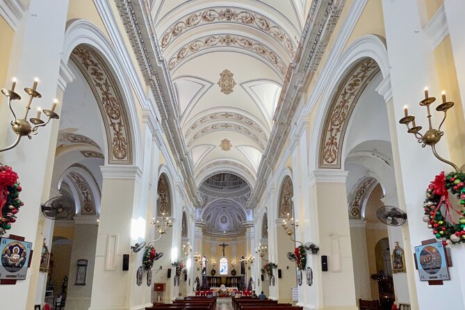 Old San Juan and El Morro Castle Walking Tour - La Rogativa, the San Juan Gate, and the Ponce de León family residence