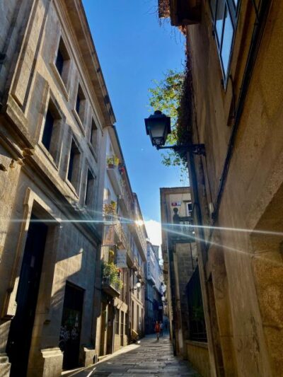 Old town walking tour in a small group - The cathedral squares loop: Platerías, Quintana, and la Inmaculada