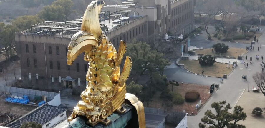 Osaka: Five Must-See Highlights Walking Tour & Ramen Lunch - The Osaka Castle Tower + Museum: Photos and Sengoku-Era Context