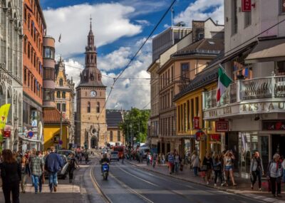 Oslo: Best of Oslo Walking Tour - Parliament, Karl Johan, and the Norwegian State in Plain Sight