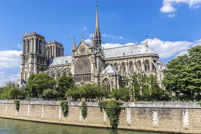 Outdoor Notre-Dame walking Tour with Sainte-Chapelle Entry - Key highlights worth aiming for
