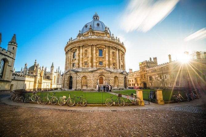 Oxford University Walking Tour by Alumni™ & Optional New College - Stop 1: Balliol College Gate Views and Ancient University Context
