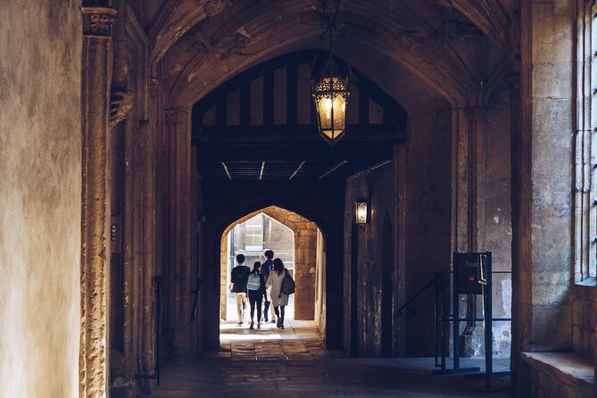 Oxford University Walking Tour by Alumni™ & Optional New College - Stop 5: Bodleian Library and the Scale of the Collections