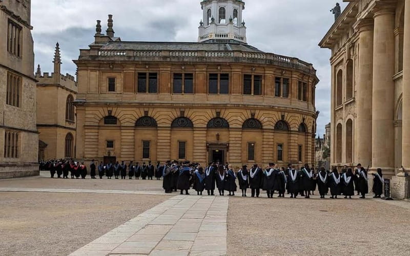 Oxford Walking Tour: Magic, University & Harry Potter Sites - Oxford in 90 minutes: what this walking route actually does for you