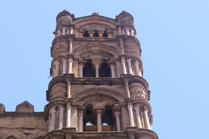 Palermo Historic Center Walking Tour by Palermo Wonders - Market streets and the first baroque church
