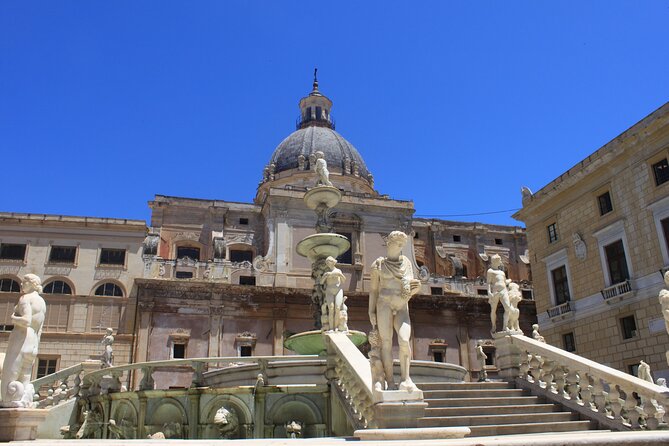 Palermo Historic Center Walking Tour by Palermo Wonders - Royal Palace and the Palatine Chapel zone (UNESCO power)