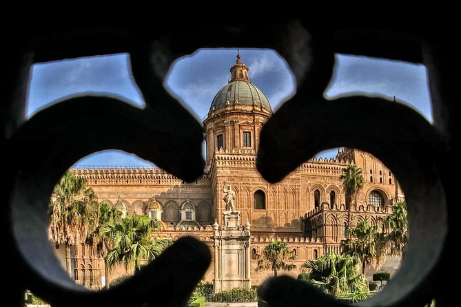 Palermo No Mafia walking tour: discover the Anti-mafia culture in Sicily - The Cathedral Area: When Religion and Power Collided
