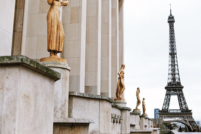 Paris City Center w/ Notre Dame interior | Exclusive Walking Tour - Pont Neuf to Pont des Arts: bridges that tell time