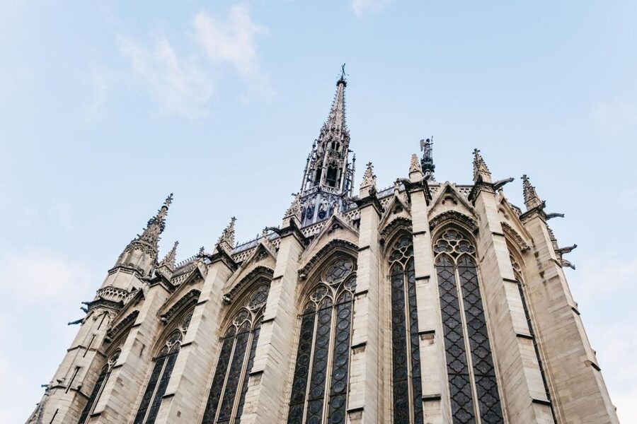 Paris: Ile de la Cité Walking Tour with Sainte-Chapelle - Notre-Dame Cathedral exterior: the view you can still enjoy before June 2025