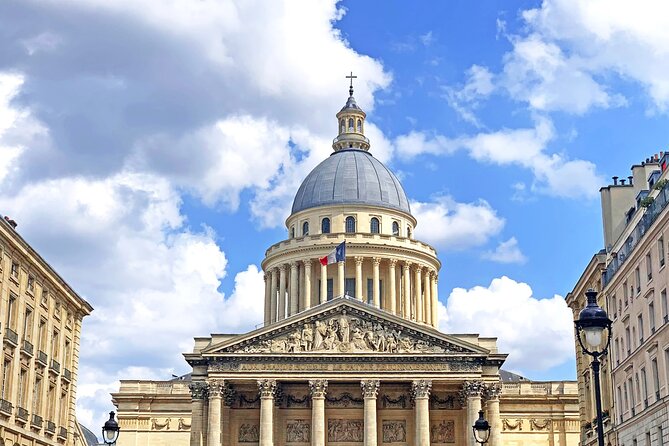 Paris Latin Quarter Walking Tour plus Seine River Cruise Option - Place Louis Lépine to Île de la Cité: the start that makes sense