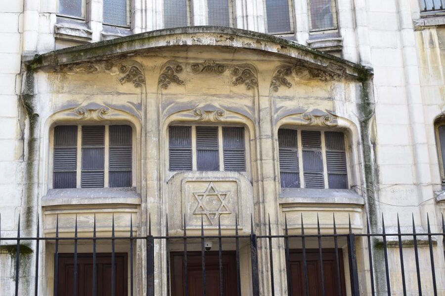Paris: Le Marais & Montmartre Jewish History Walking Tour - Who this tour suits best (and who should think twice)