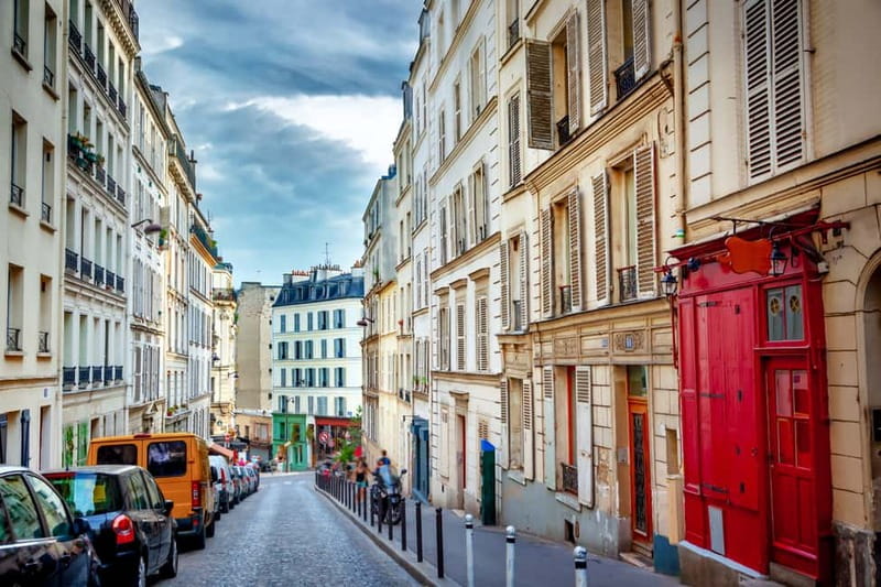 Paris: Montmartre Hidden Gems and Highlights Walking Tour - The Only Vineyard in Paris: Where the Tour Gets Surprisingly Local