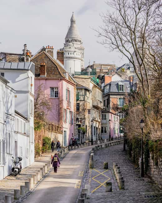 Paris: Montmartre Hidden Gems and Highlights Walking Tour - The Place to End: La Bonne Franquette for a Real-World Meal