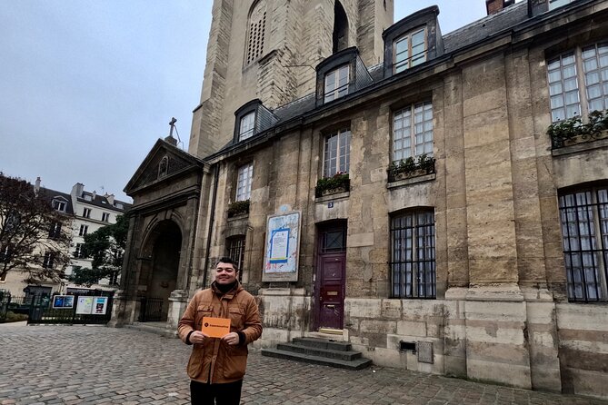 Paris Saint Germain Des Pres Walking Tour with Cruise Option - Key highlights at a glance